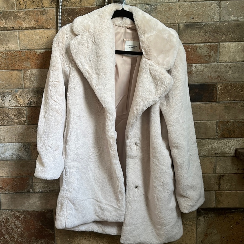 Abercrombie faux fur coat